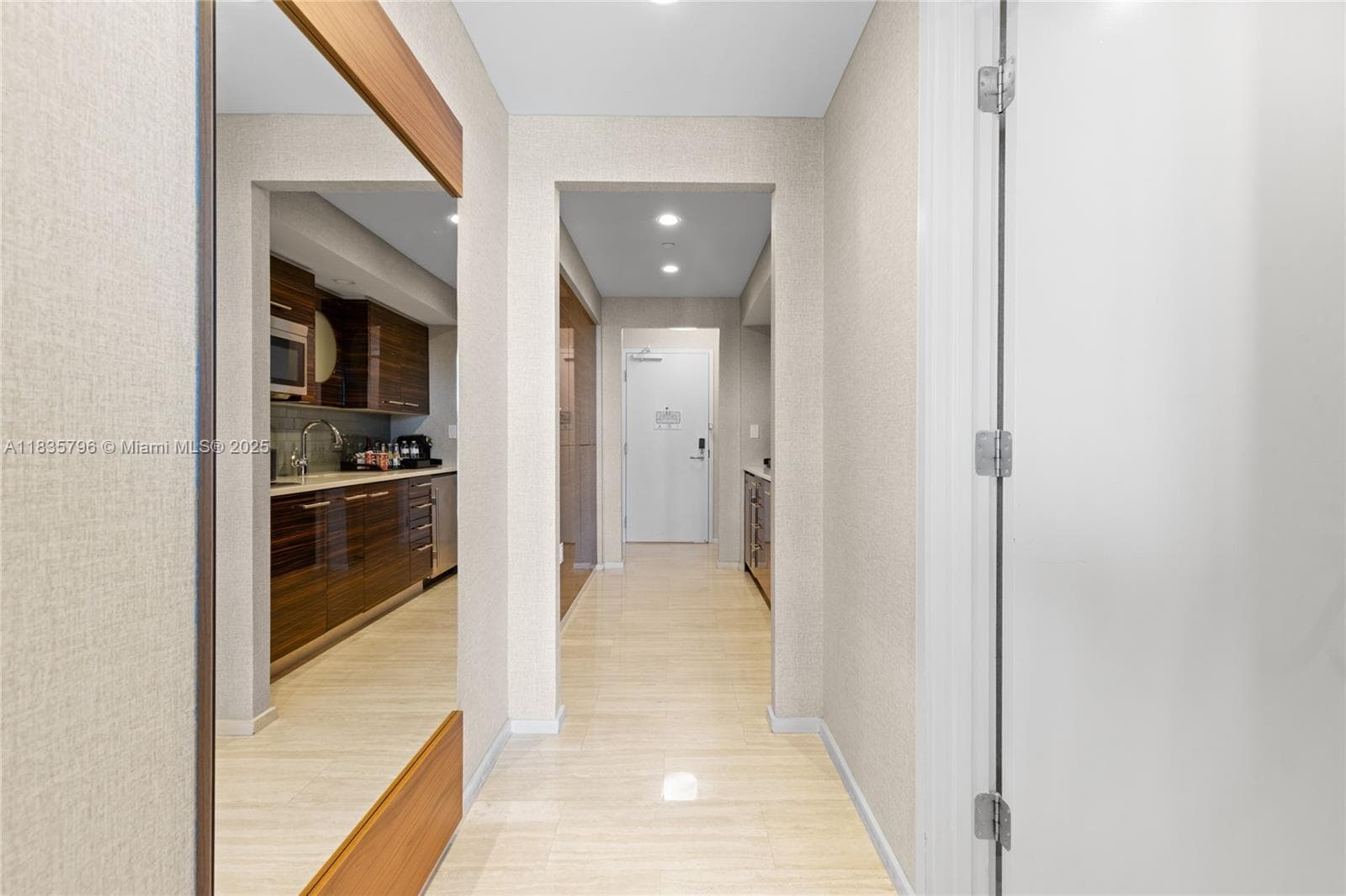 551 Fort Lauderdale Beach Blvd H1401 photo 24
