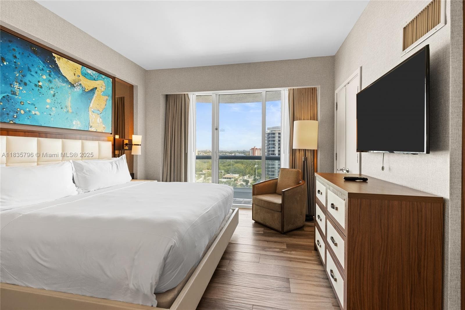 551 Fort Lauderdale Beach Blvd H1401 photo 11