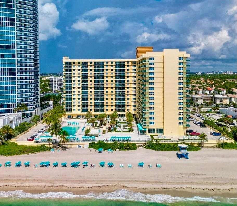 2501 S Ocean Dr 427 photo 14