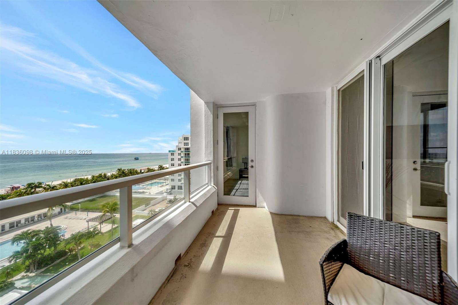 5005 Collins Ave #815 2