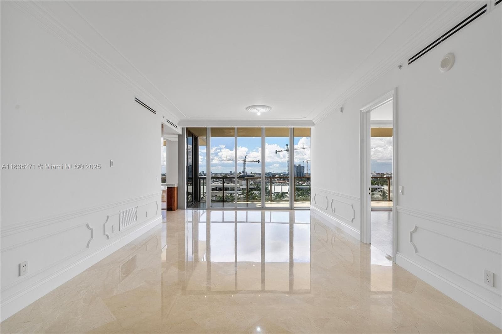 9701 Collins Ave 5