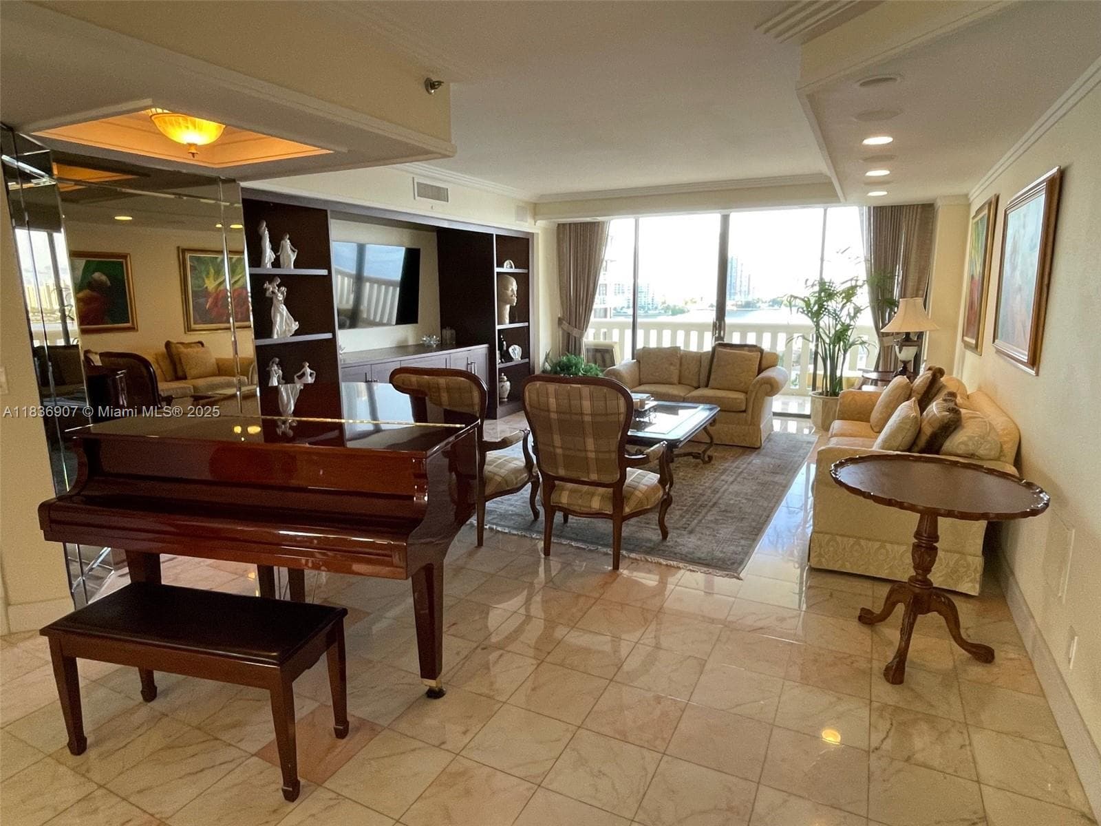 3000 Island Blvd 1103 photo 3