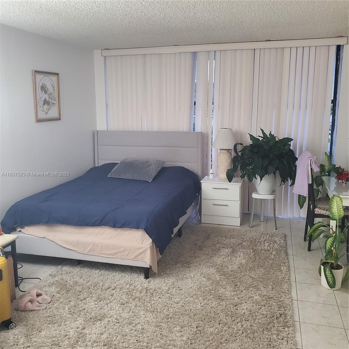 800 Parkview Dr 226 photo 6