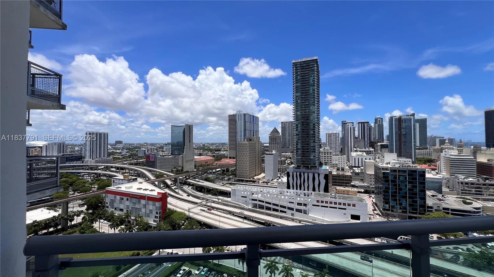 350 S Miami Ave 2401 photo 9