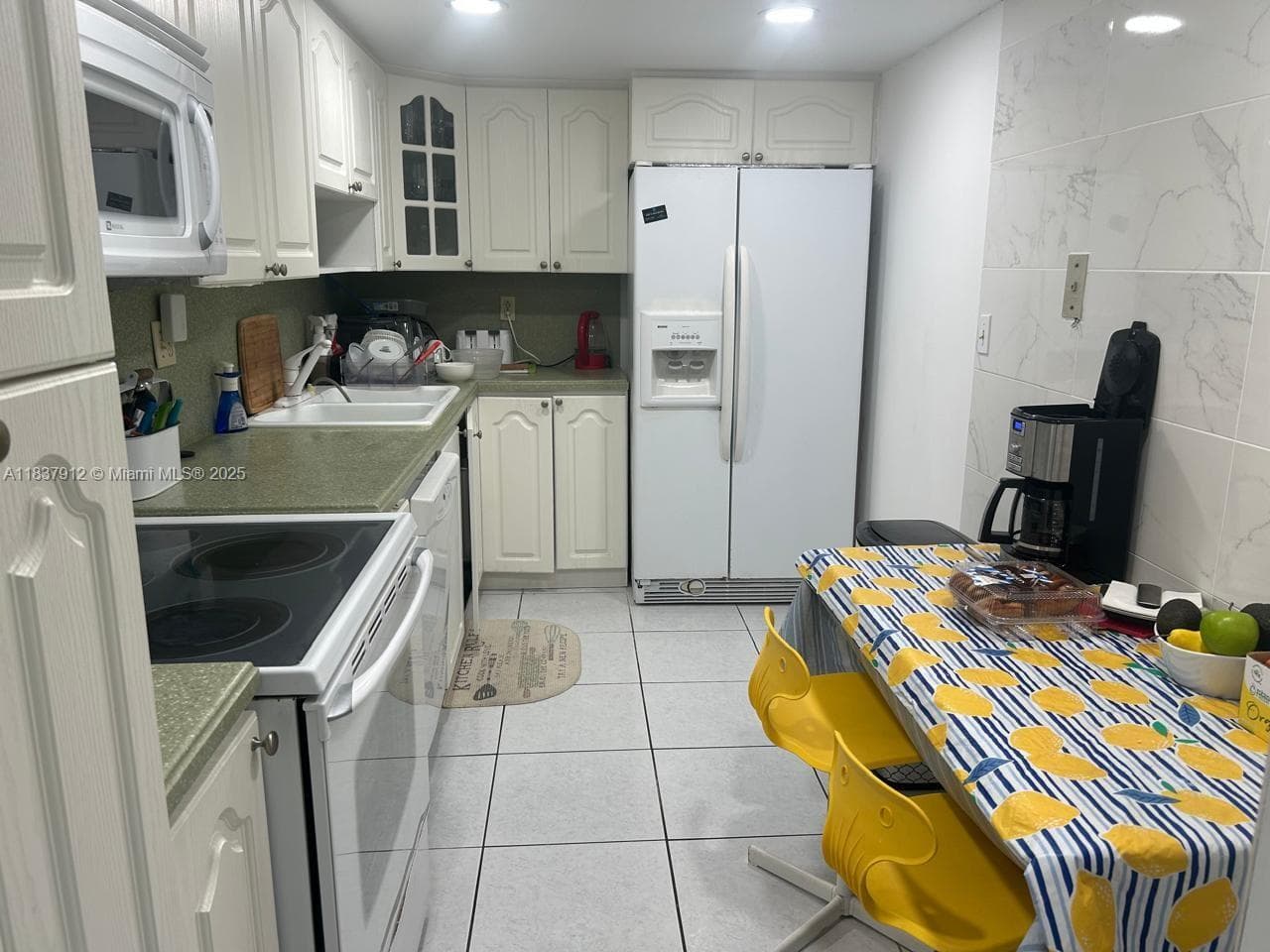 1849 S Ocean Dr 1407 photo 13