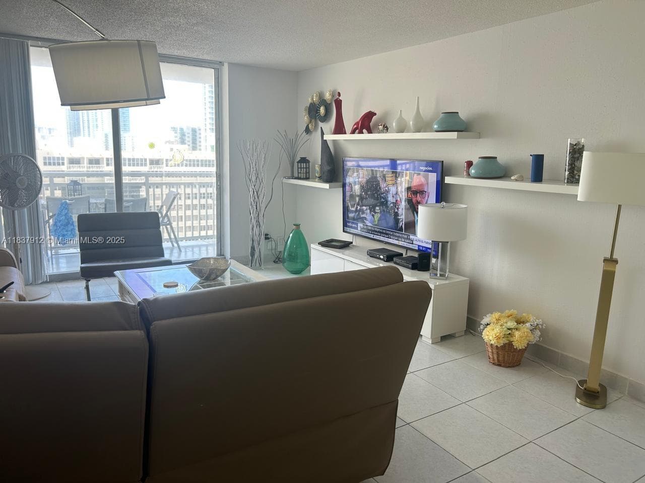 1849 S Ocean Dr 1407 photo 16
