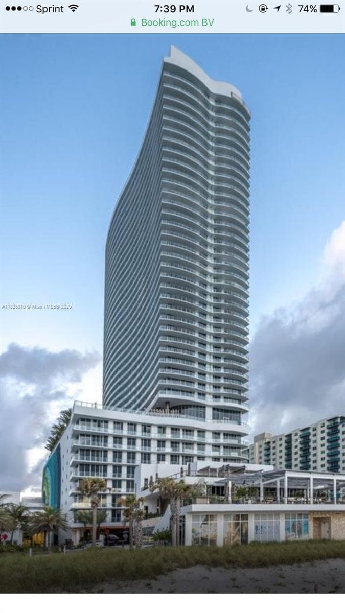 4111 Ocean Dr 2