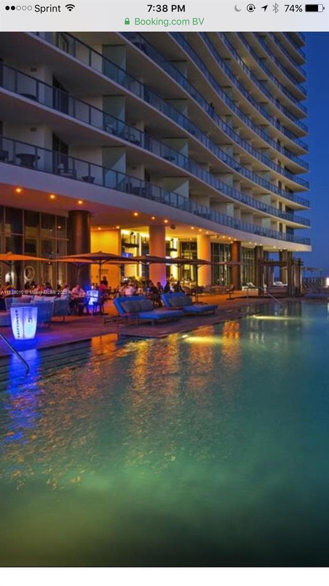 4111 Ocean Dr 3105 photo 18