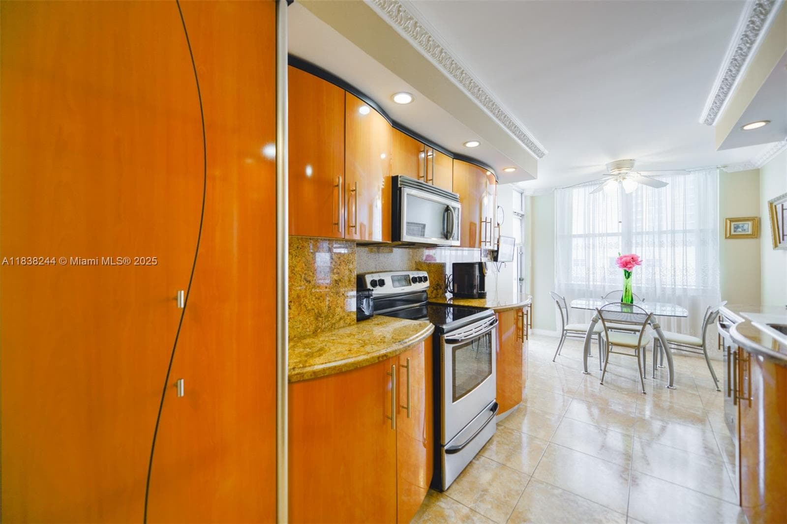 2751 Ocean Dr 1707S photo 9