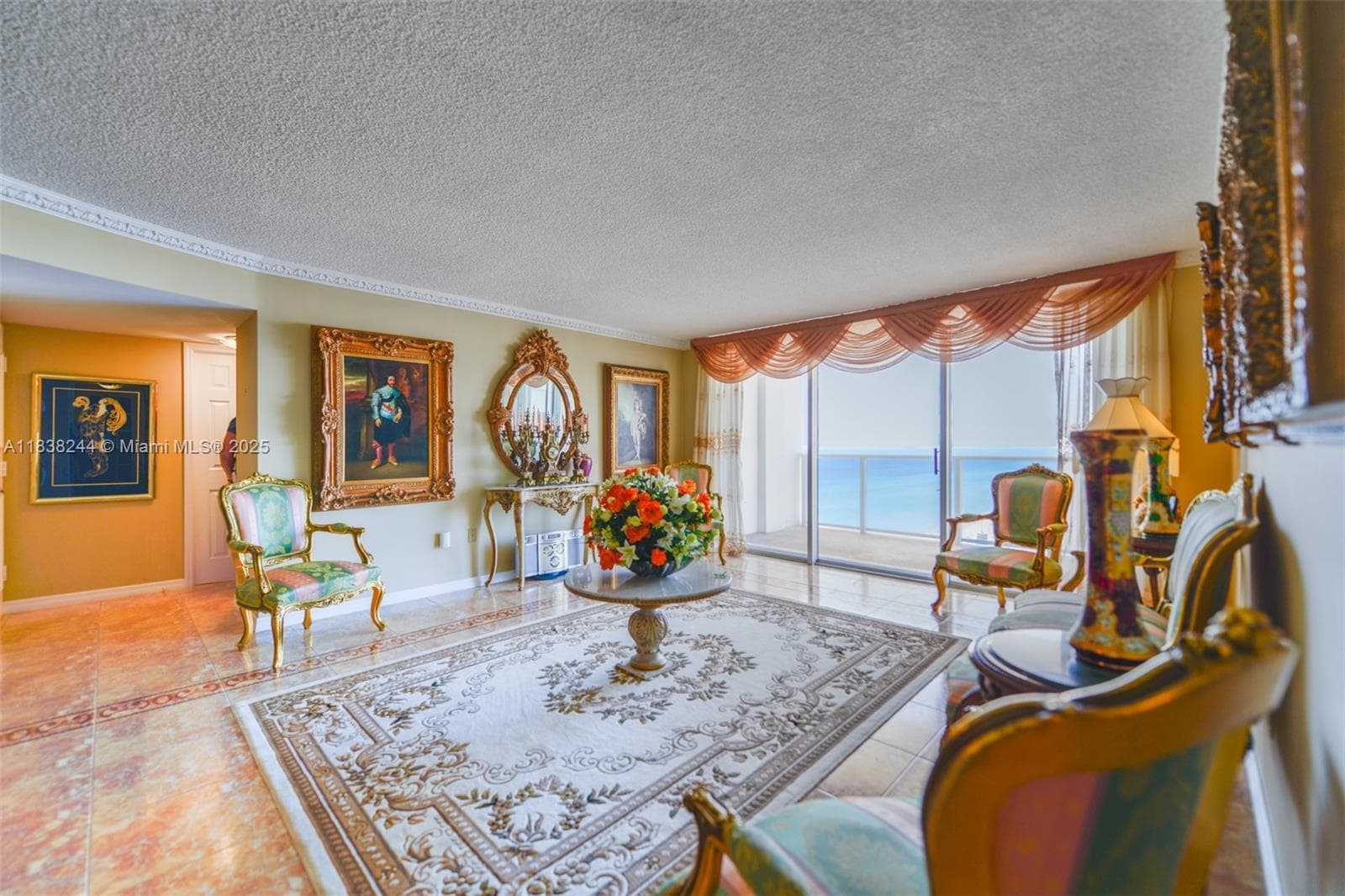 2751 Ocean Dr 4