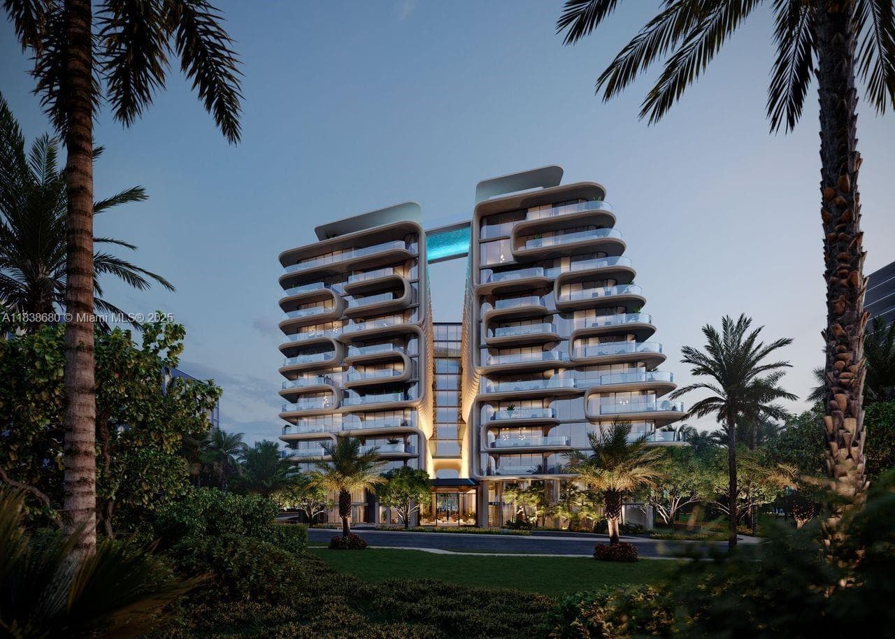 8777 Collins Ave 5