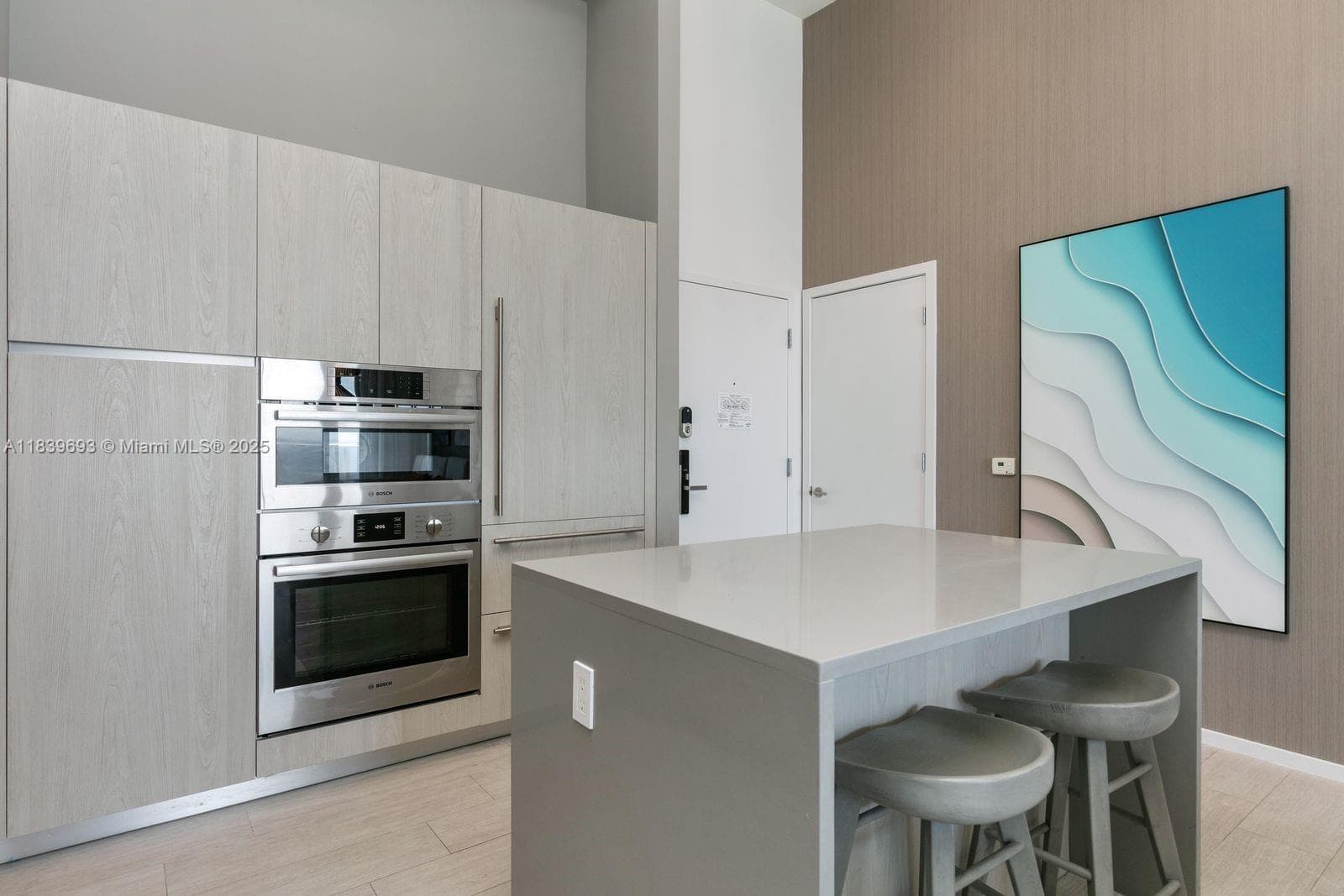 4010 Ocean Dr T4105 photo 11
