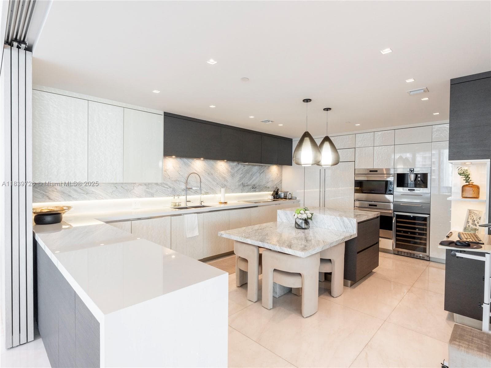 17475 Collins Ave 1001 photo 6