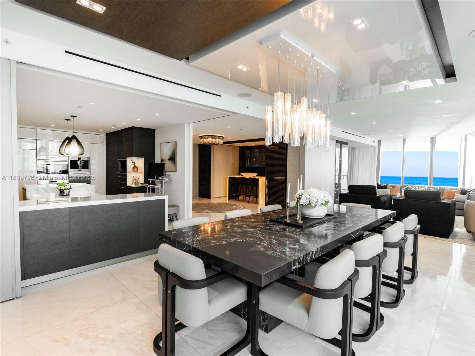 17475 Collins Ave 1