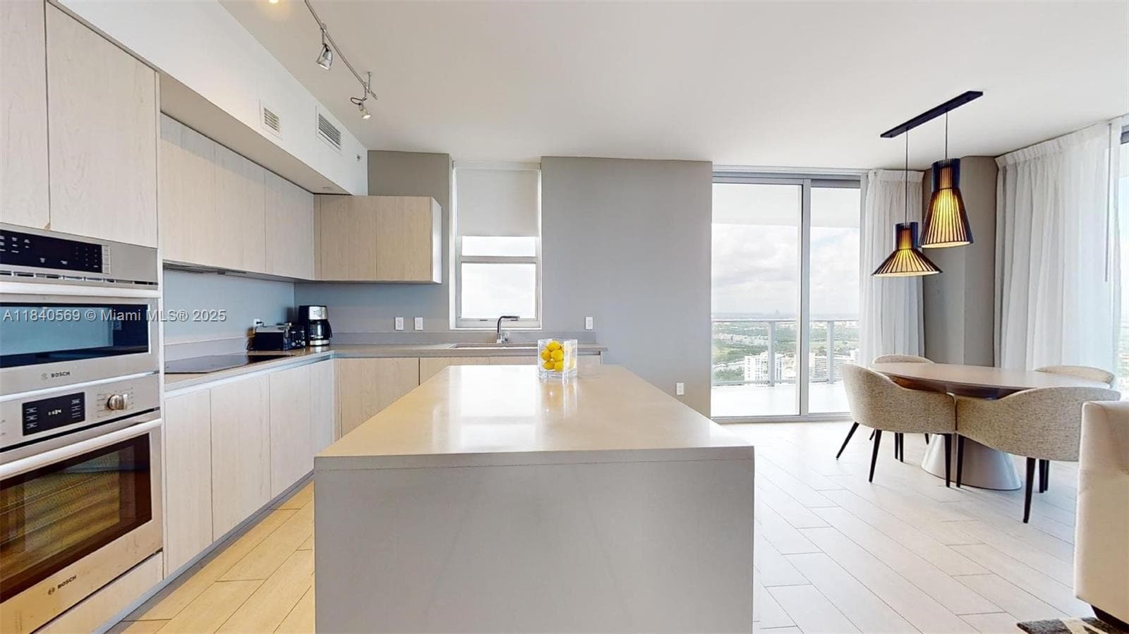4010 Ocean Dr T3802 photo 8