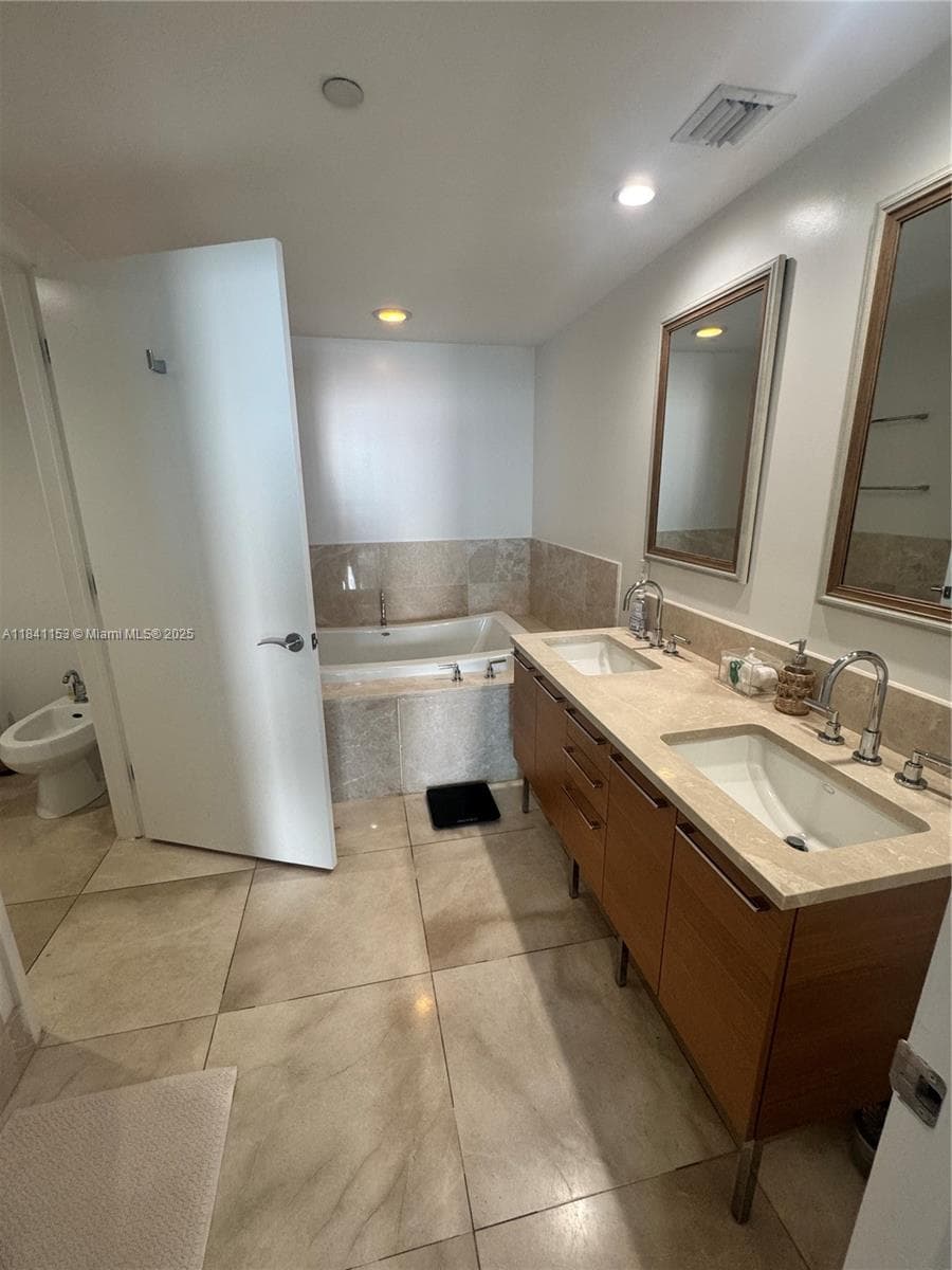 17001 Collins Ave 1002 photo 11