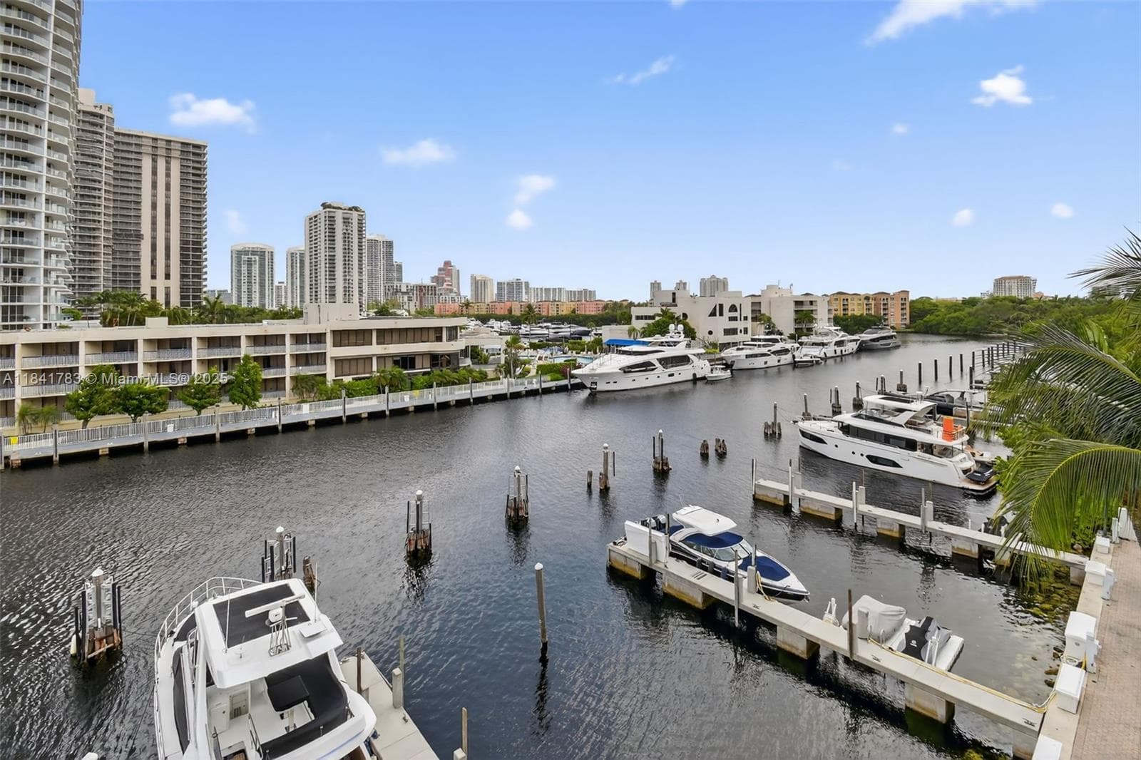 19925 39th PL Boat Slip #17
