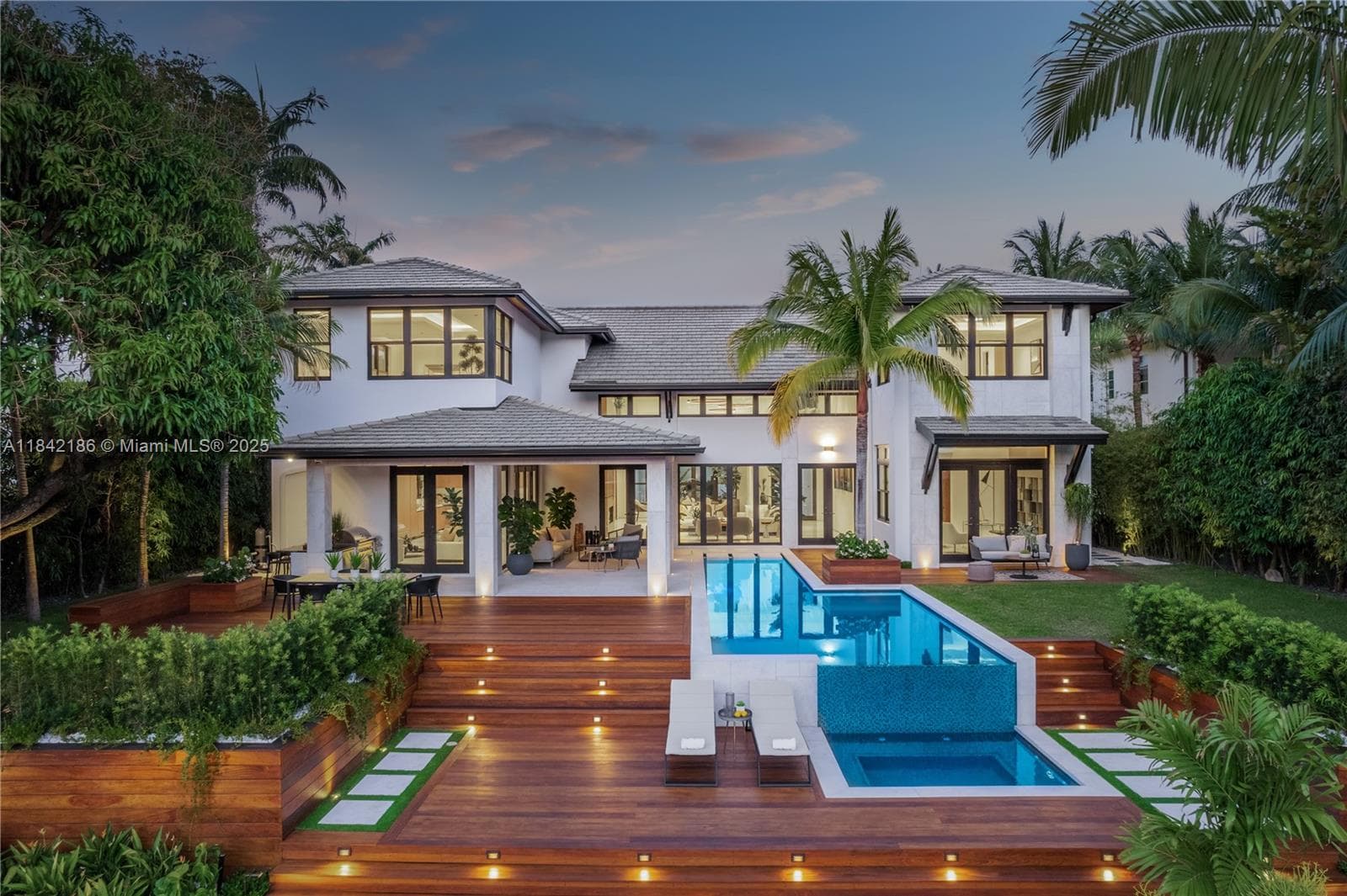 4241 Palm Ln photo 14