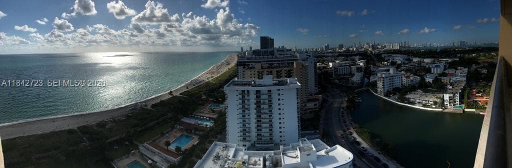 2555 Collins Ave PH214 photo 10