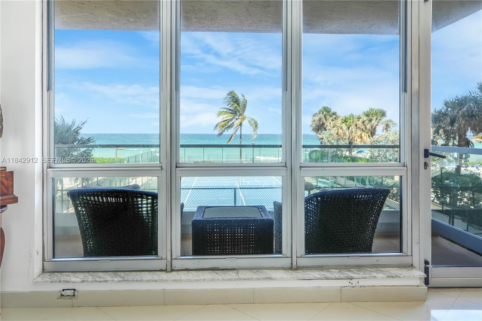 1912 Ocean Dr 2