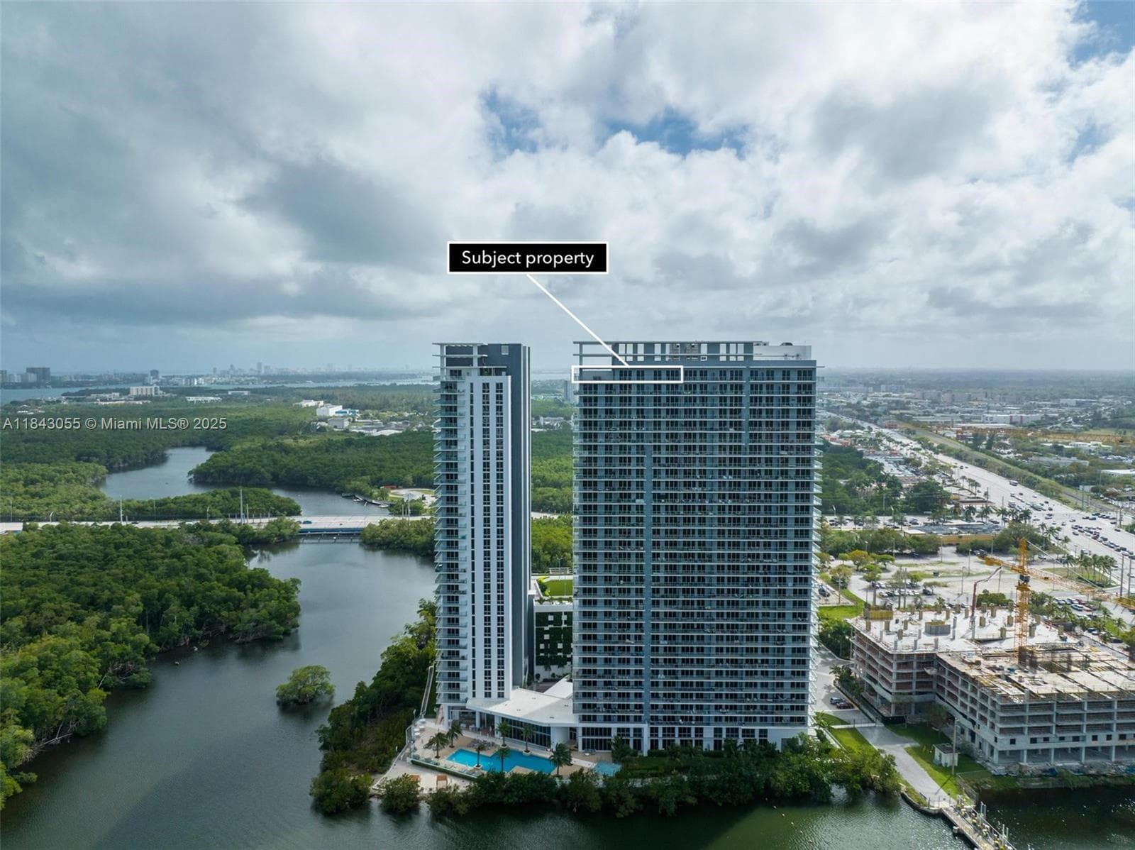 16385 Biscayne Blvd 4 photo 6