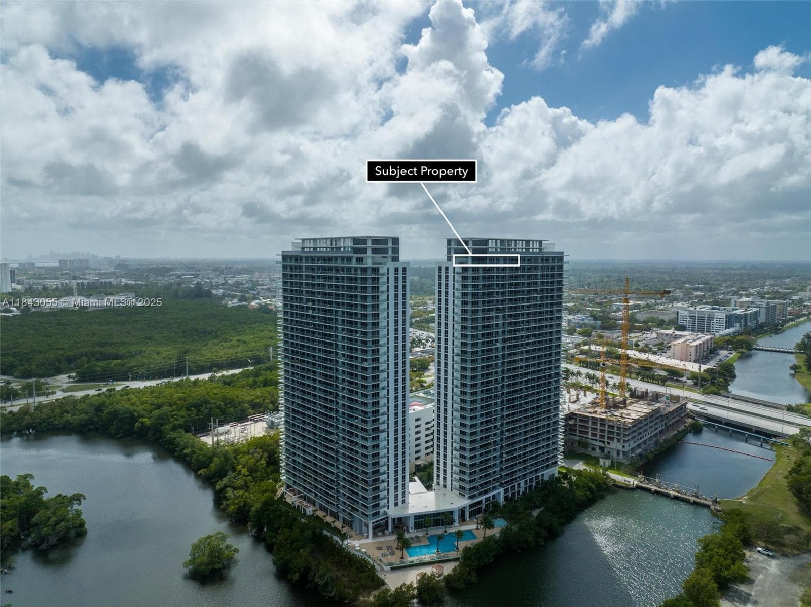 16385 Biscayne Blvd 4 photo 7
