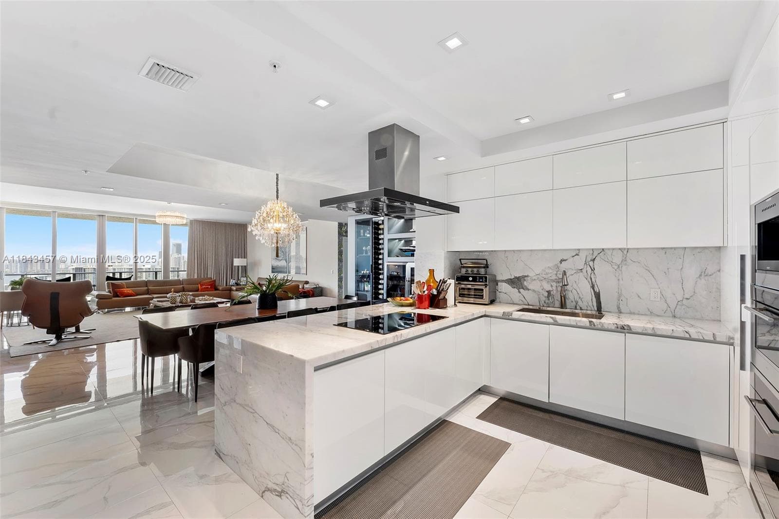 330 Sunny Isles Blvd 5-LPH03 photo 16