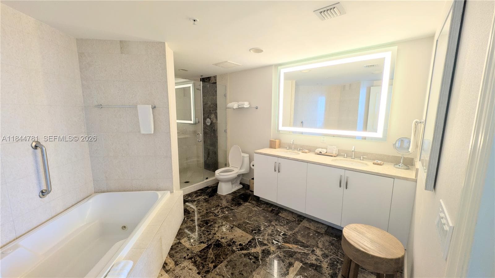 505 Fort Lauderdale Beach Blvd 2501 photo 18