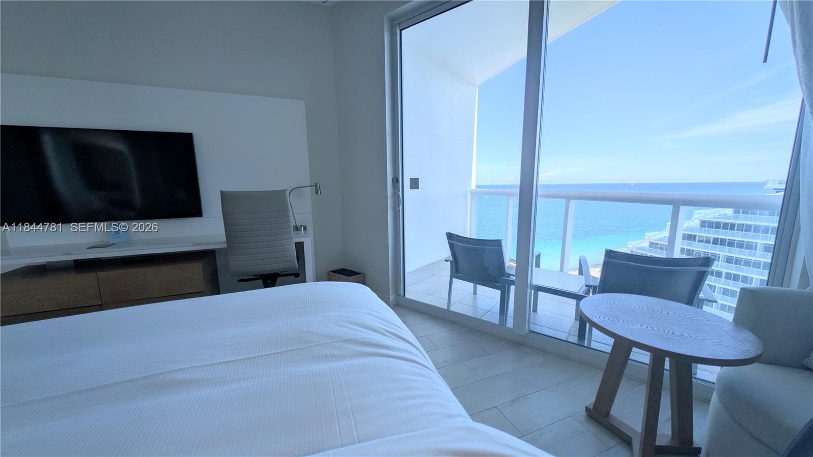 505 Fort Lauderdale Beach Blvd 2501 photo 11