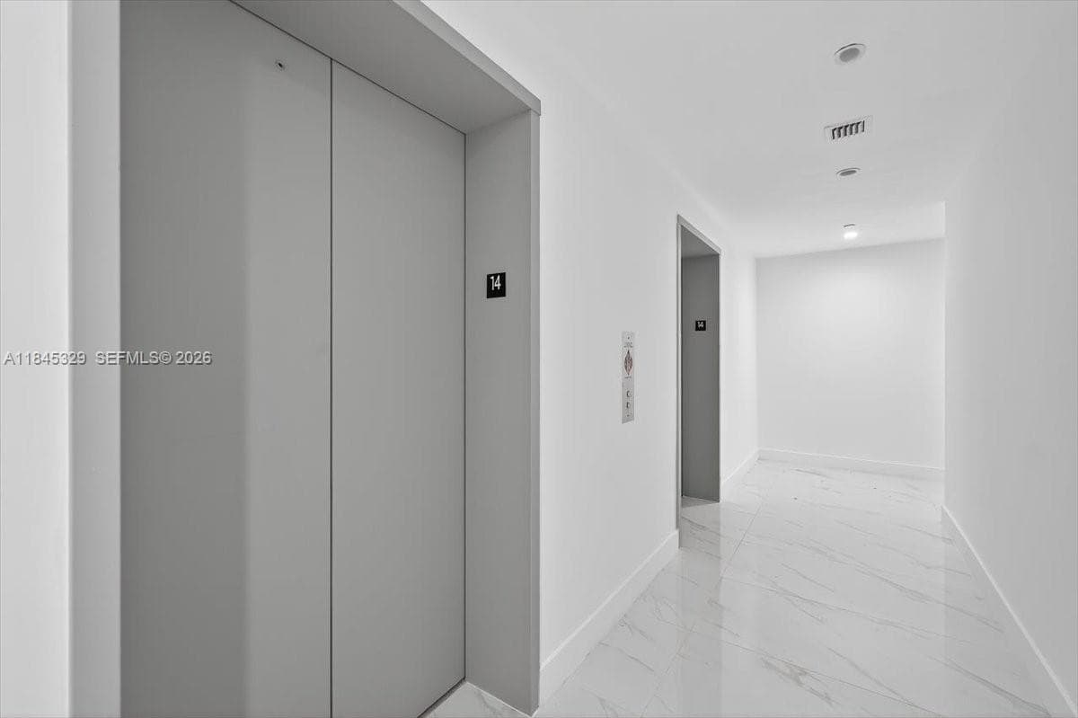 700 NE 24th Street 1405 photo 15