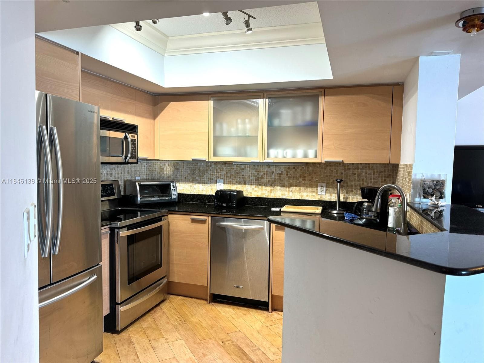 16699 Collins Ave 1504 photo 2