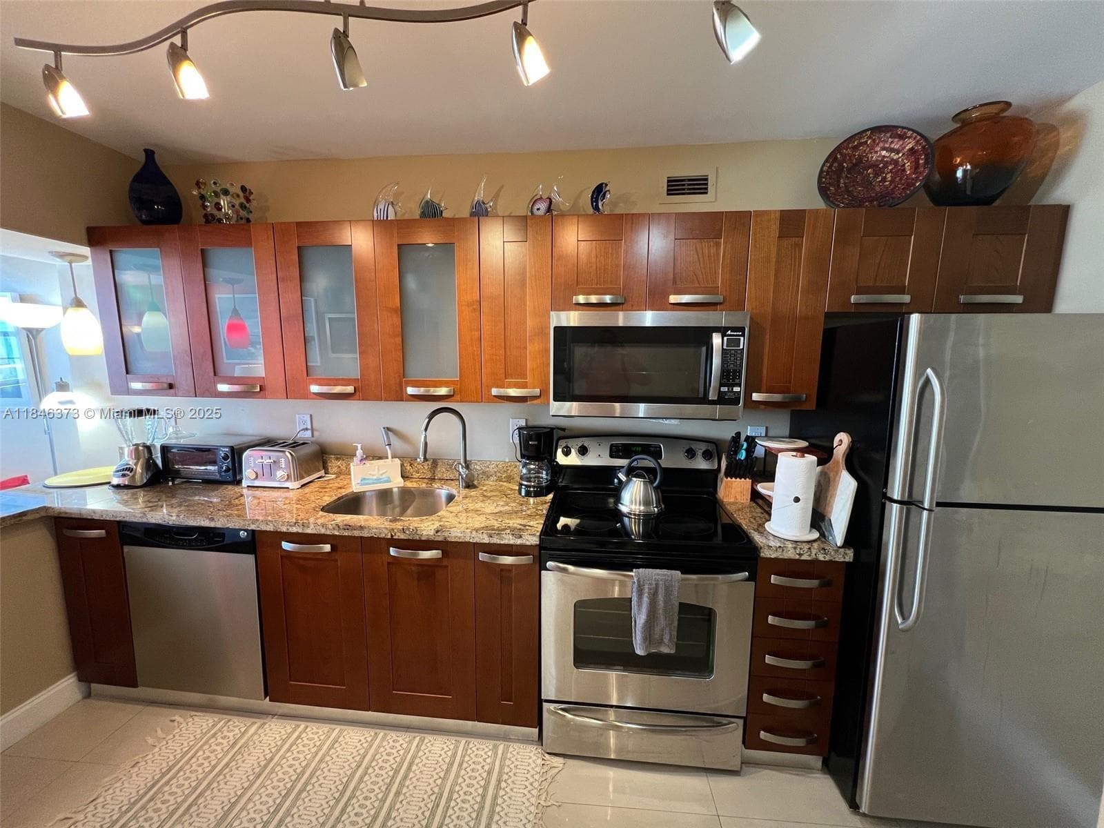 100 Lincoln Rd 1226 photo 17