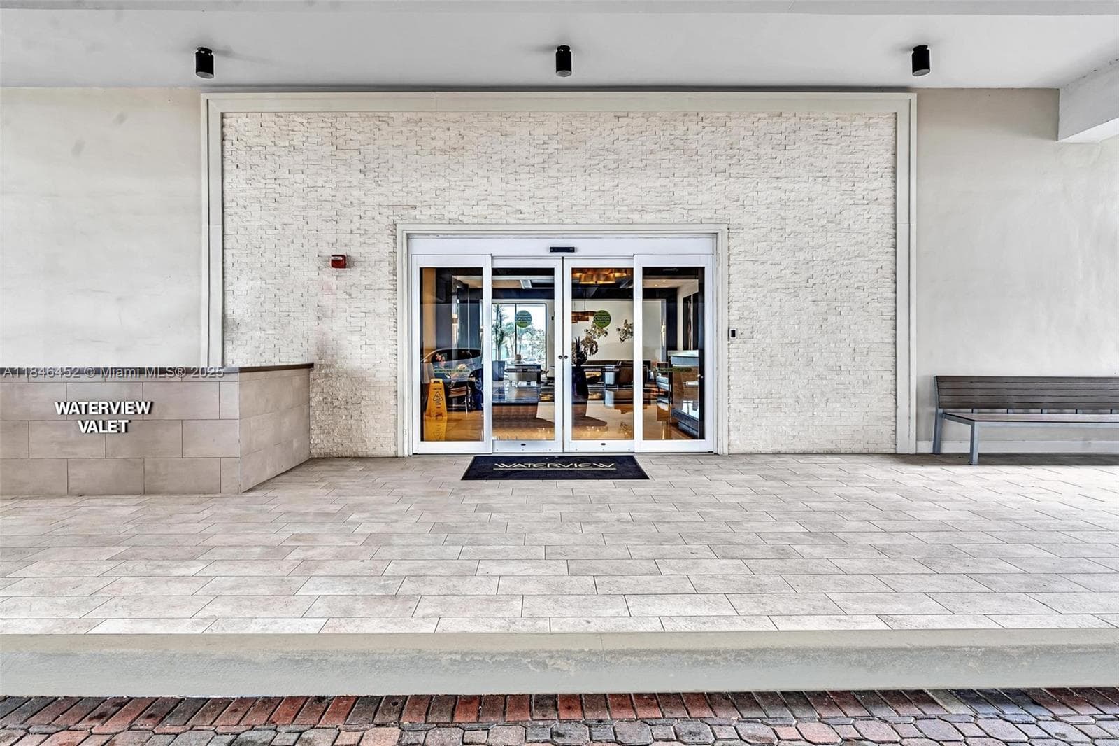 20515 E Country Club Dr 1449 photo 4