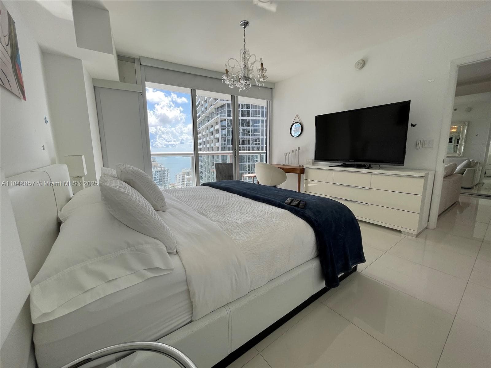 485 Brickell Ave 3711 photo 12
