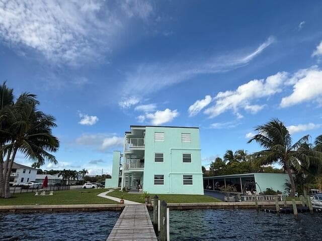 219 Lakeview 102 Avenue #102 3