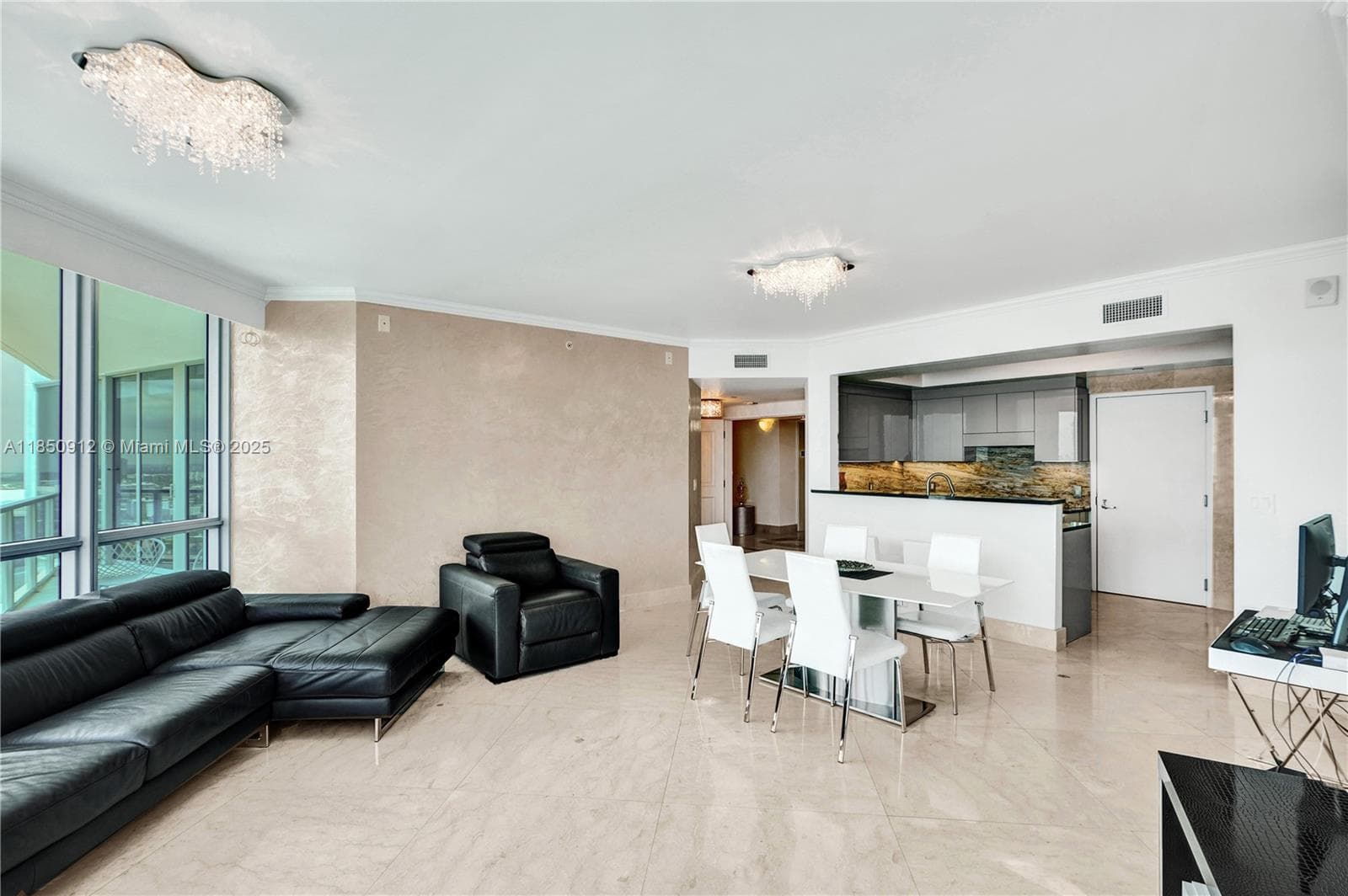 3101 Ocean Dr 3506 photo 9