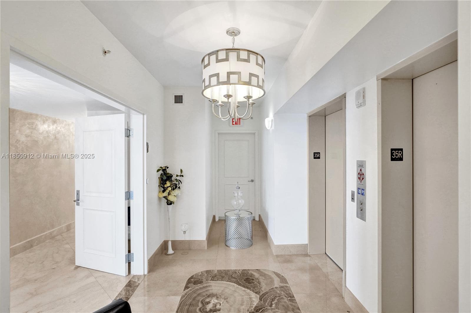3101 Ocean Dr 3506 photo 18