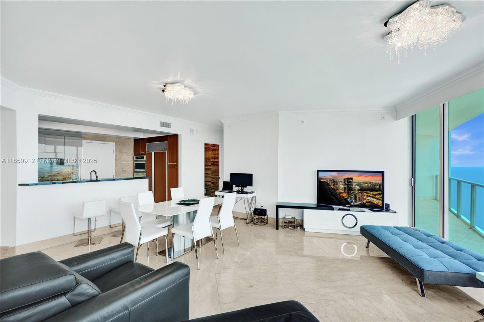 3101 Ocean Dr 3506 photo 8