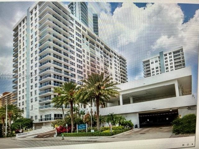 2751 Ocean Dr 1