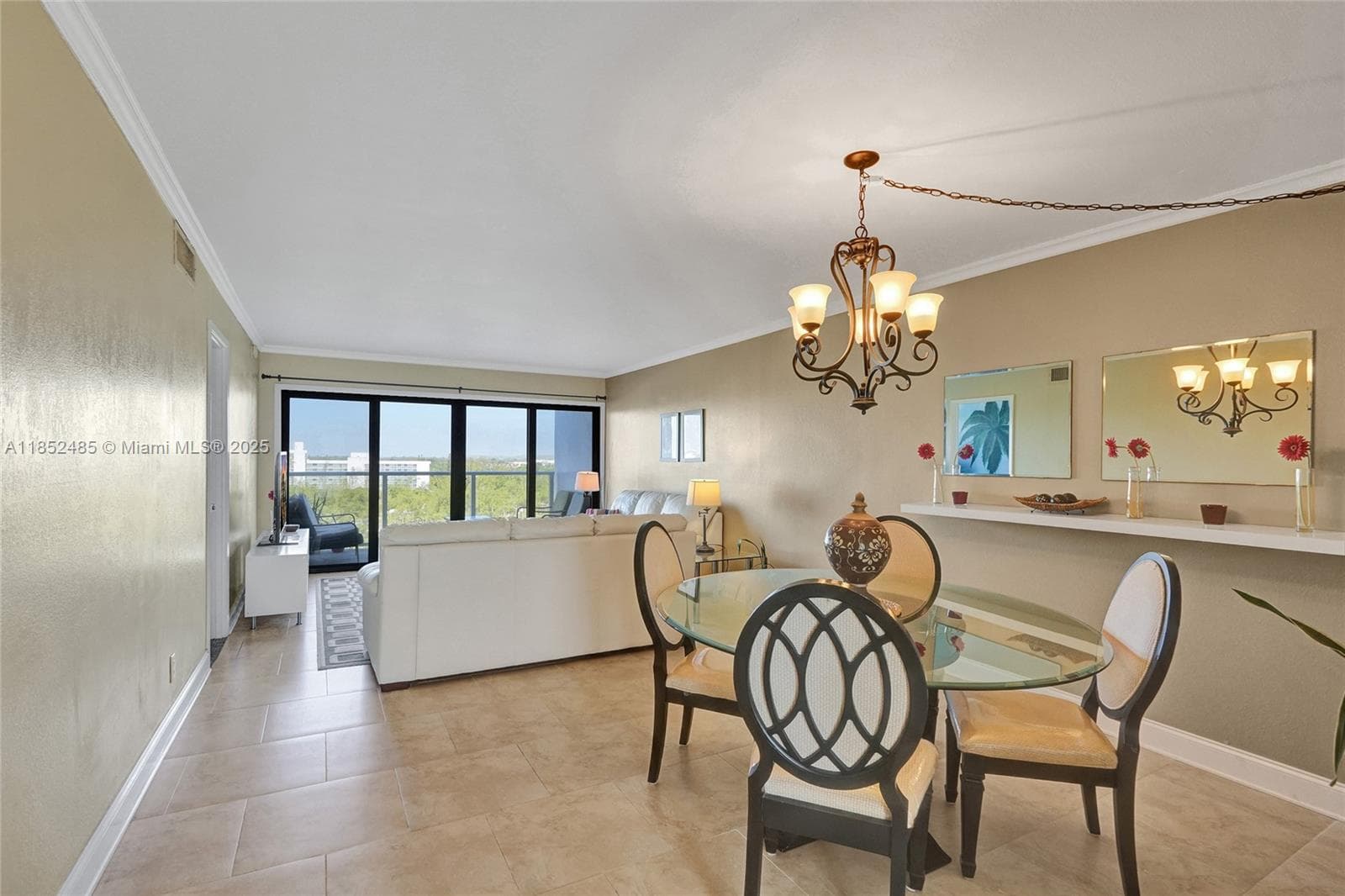 1401 N Riverside Dr 1005 photo 6