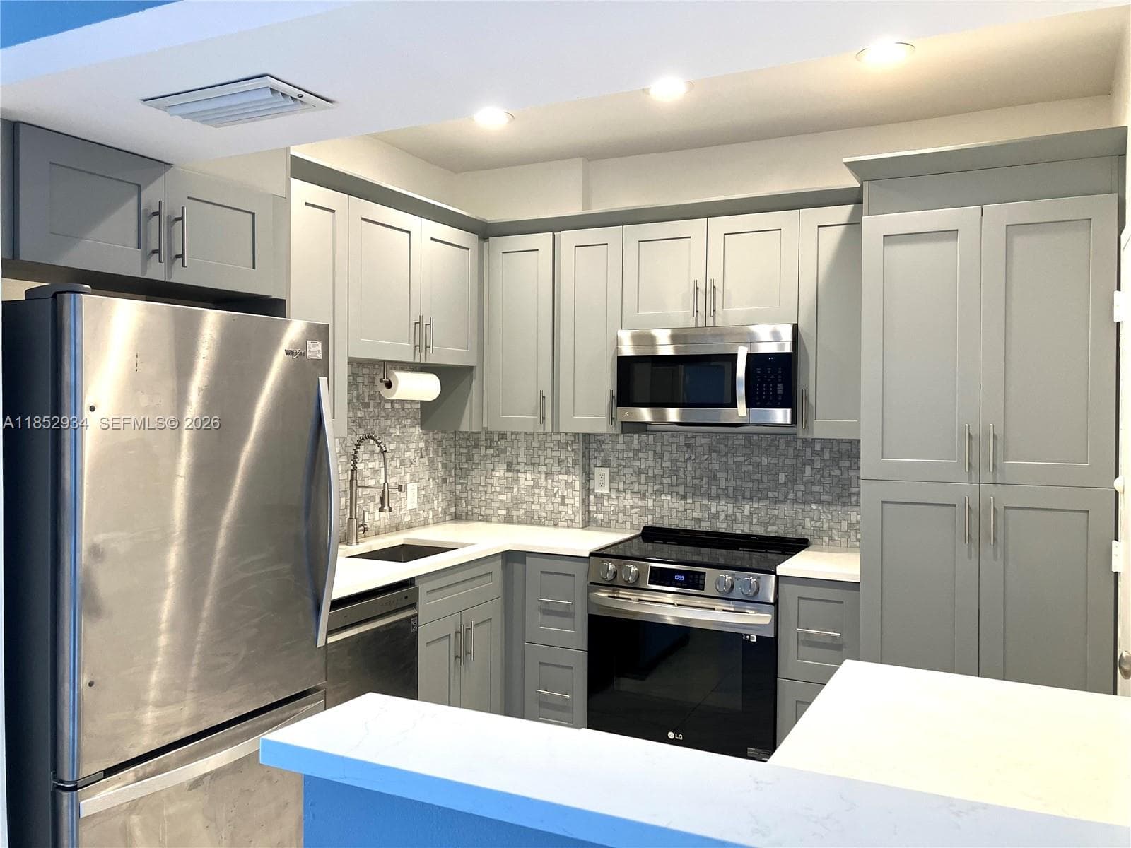 2000 S Ocean Blvd 16N photo 6