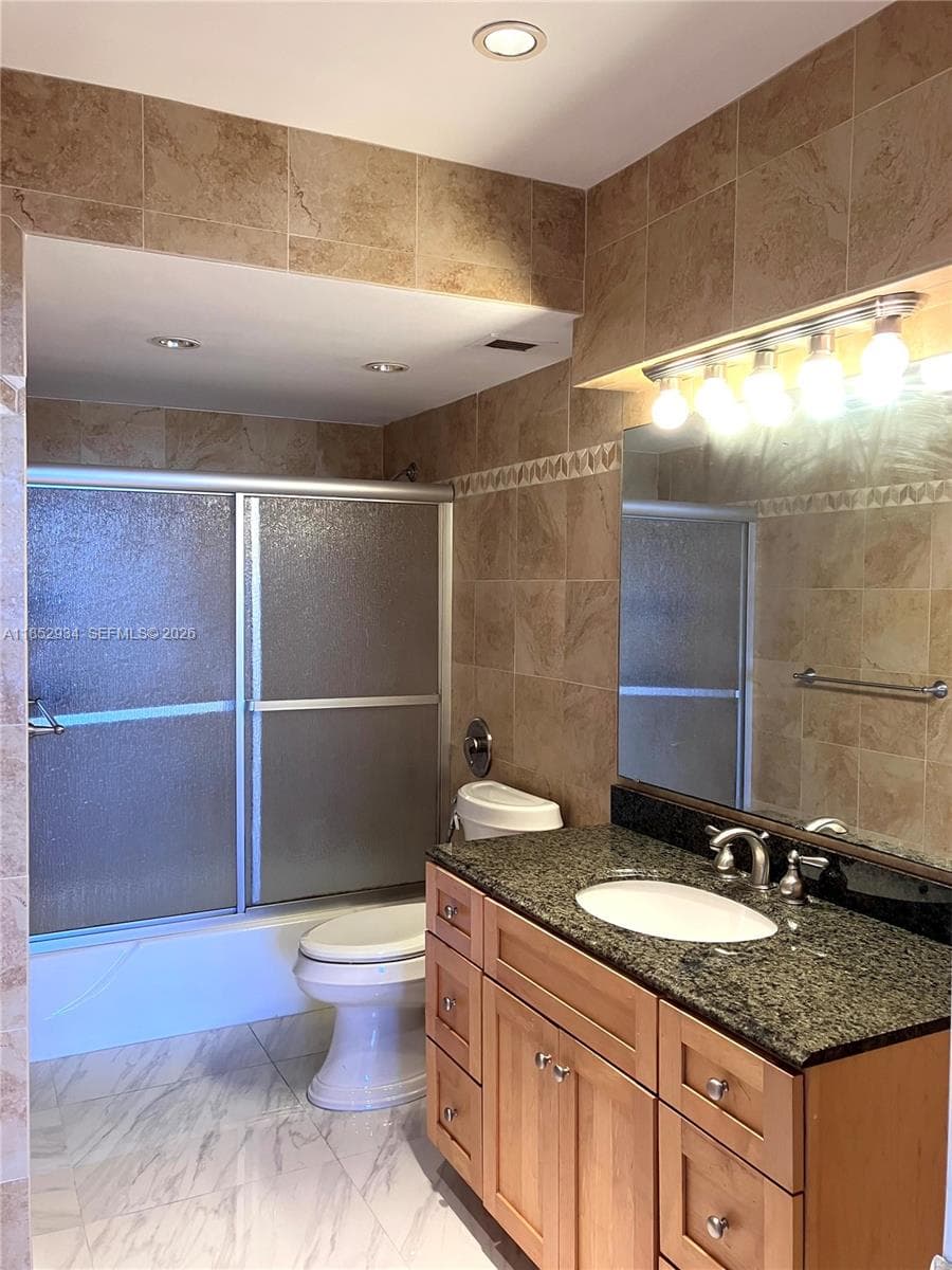 2000 S Ocean Blvd 16N photo 10