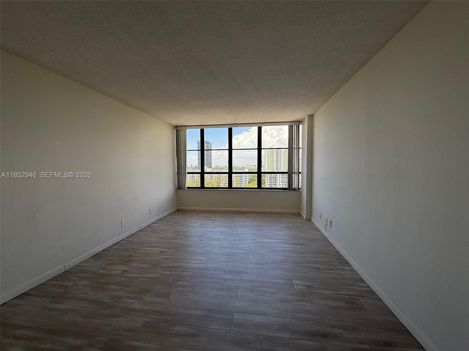 500 Three Islands Blvd 715 photo 9