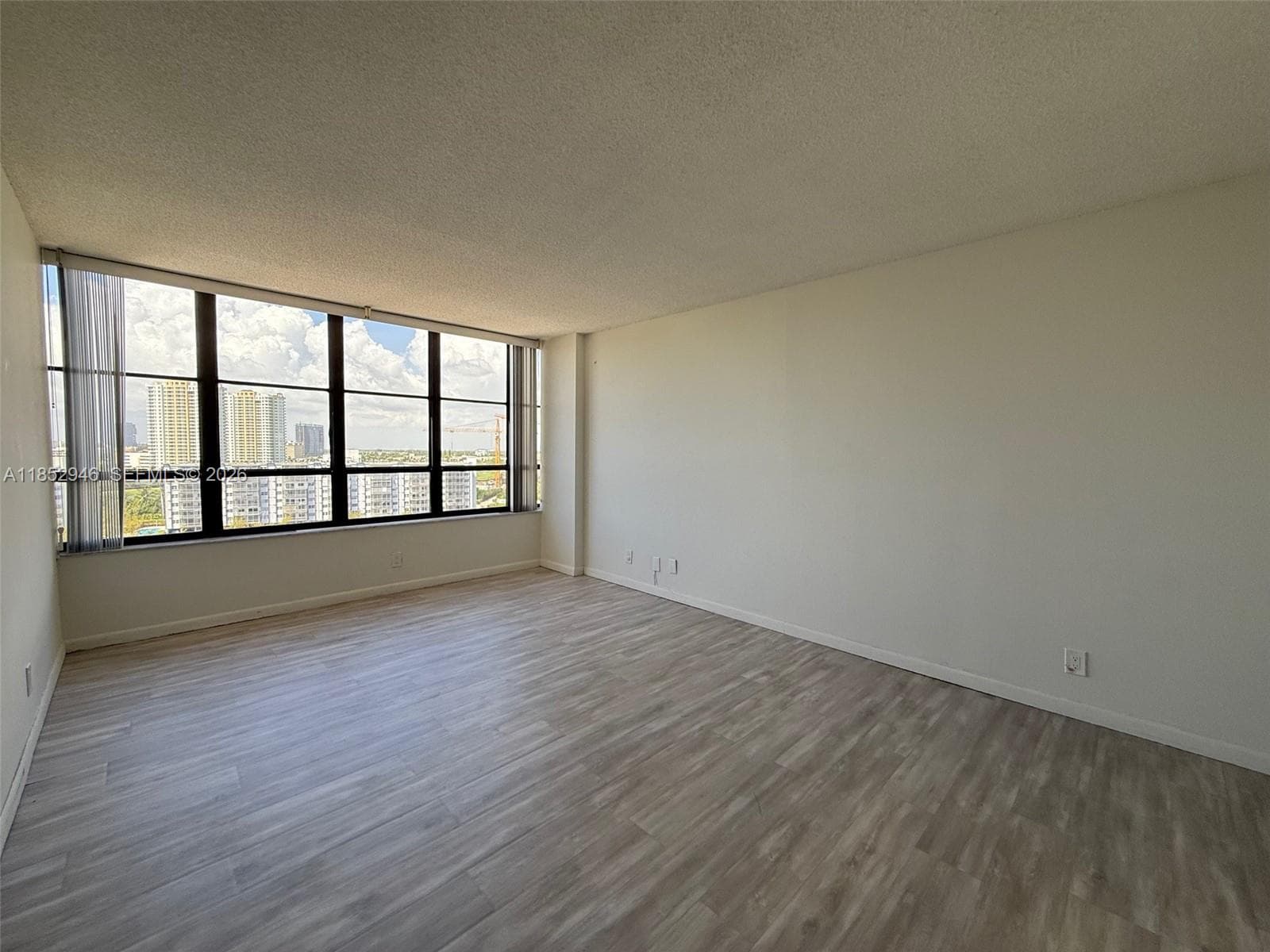 500 Three Islands Blvd 715 photo 10