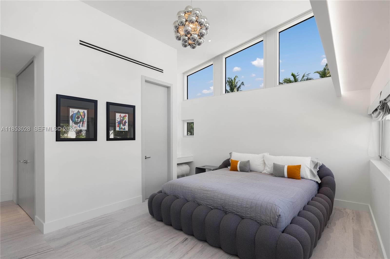 7815 Atlantic Way photo 24