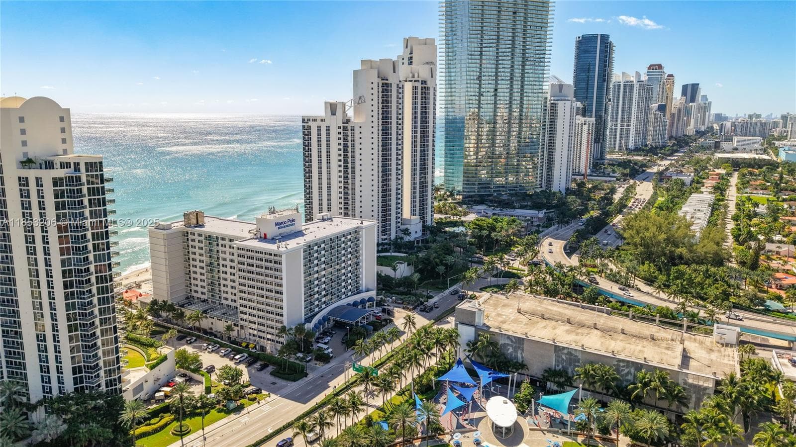 19201 Collins Ave 610 photo 1
