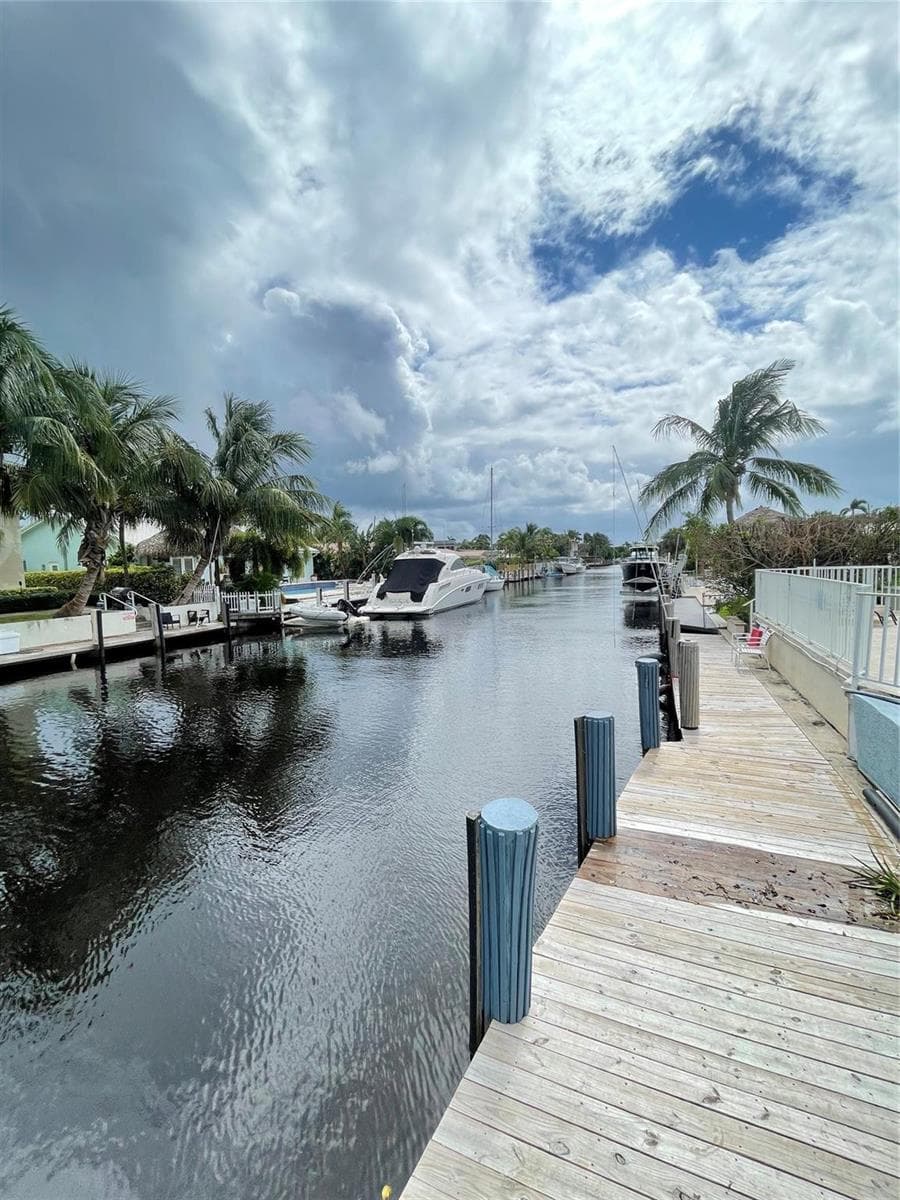 2708 NE 14th Street Causeway 2 photo 7