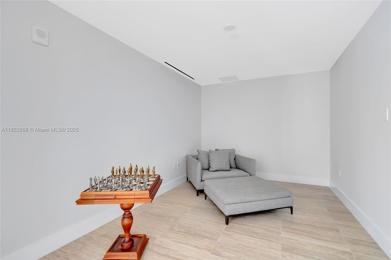 525 N Fort Lauderdale Beach Blvd 802 photo 16