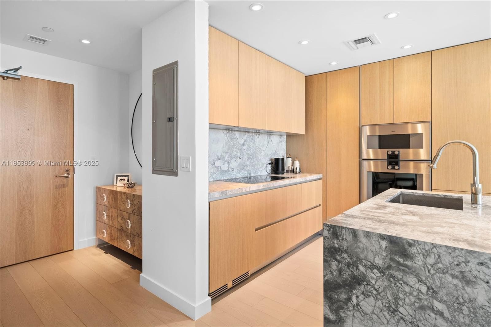 500 alton  rd 5