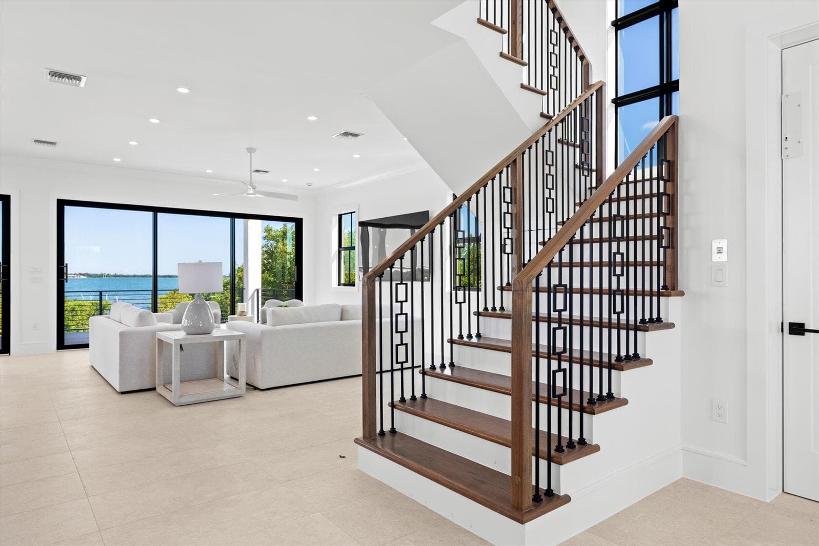 231 E Shore Drive #Unit 6 2